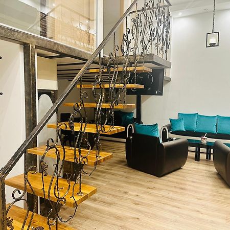 Apartment On Tabidze Tbilisi Exterior foto