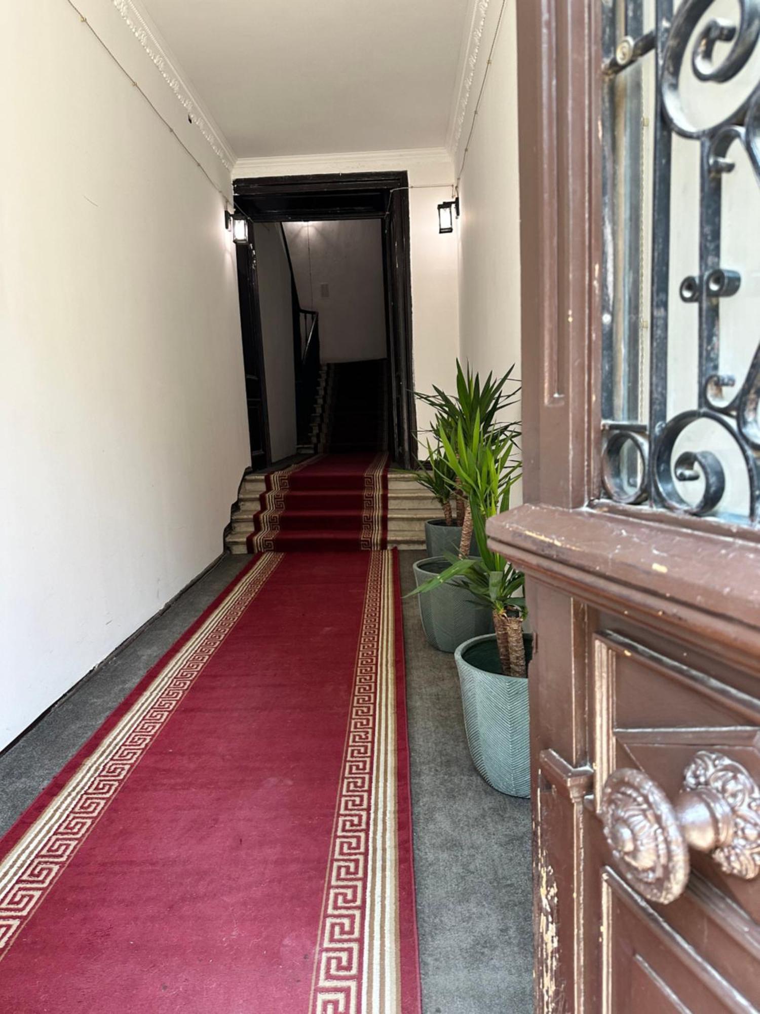 Apartment On Tabidze Tbilisi Exterior foto