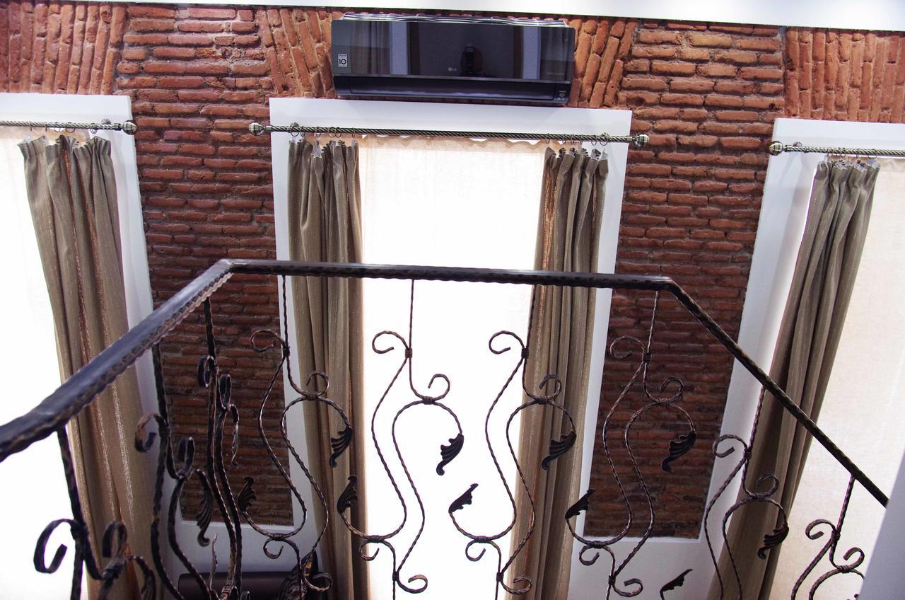 Apartment On Tabidze Tbilisi Exterior foto